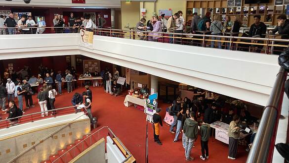 Schülerfirmenmesse im Metropol Theater